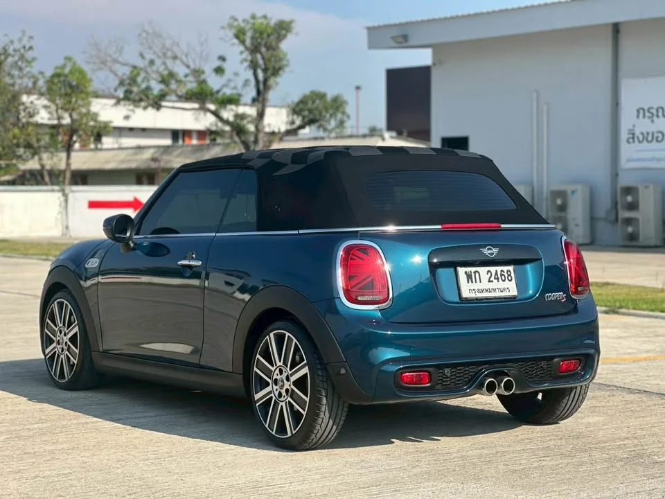 2020 Mini Hatch  III 2