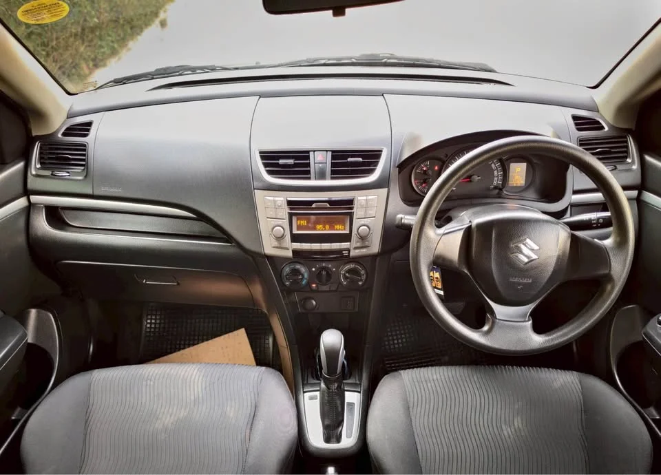 2560 Suzuki Swift II 3