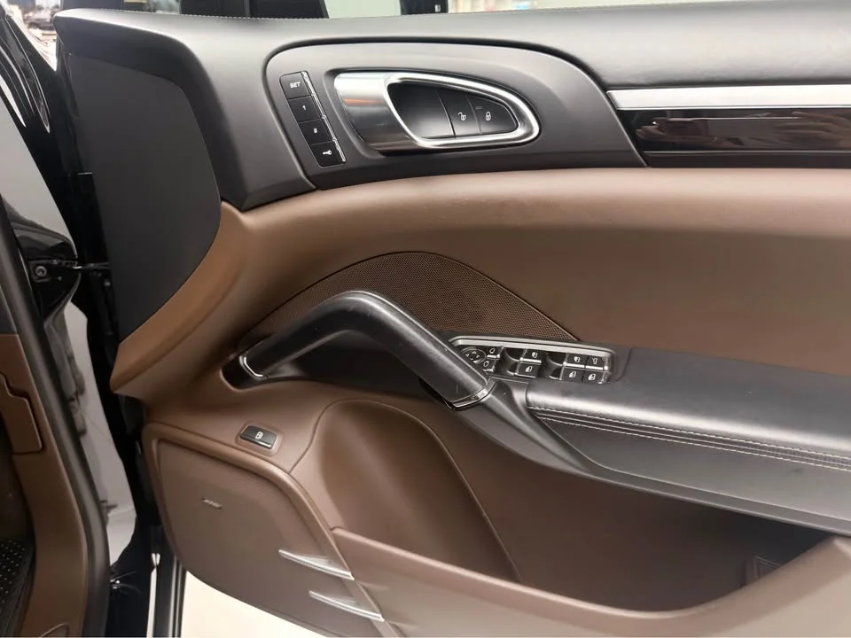 2016 Porsche Cayenne II 3