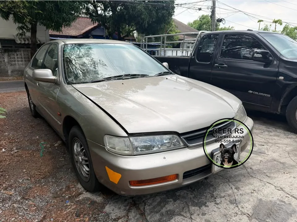 1997 Honda Accord V 3
