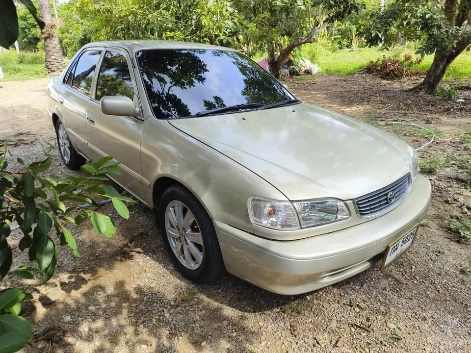 2001 Toyota Corolla Altis VIII (E110) 2