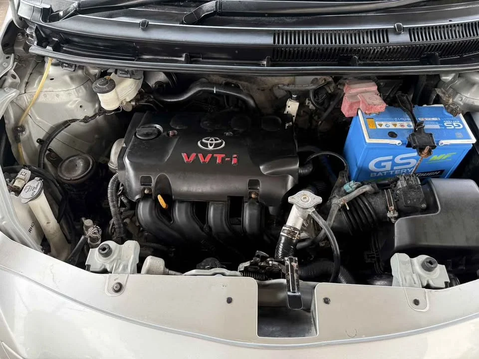 2010 Toyota Vios II 2