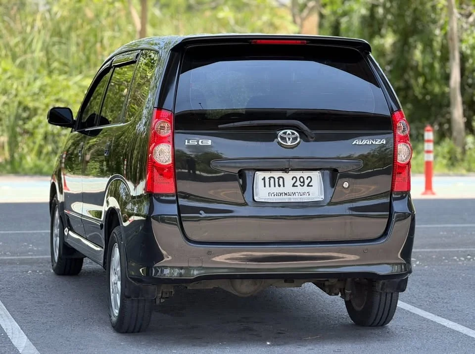 2009 Toyota Avanza I 2