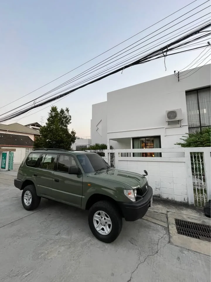 1991 Toyota Land Cruiser Prado J90 3
