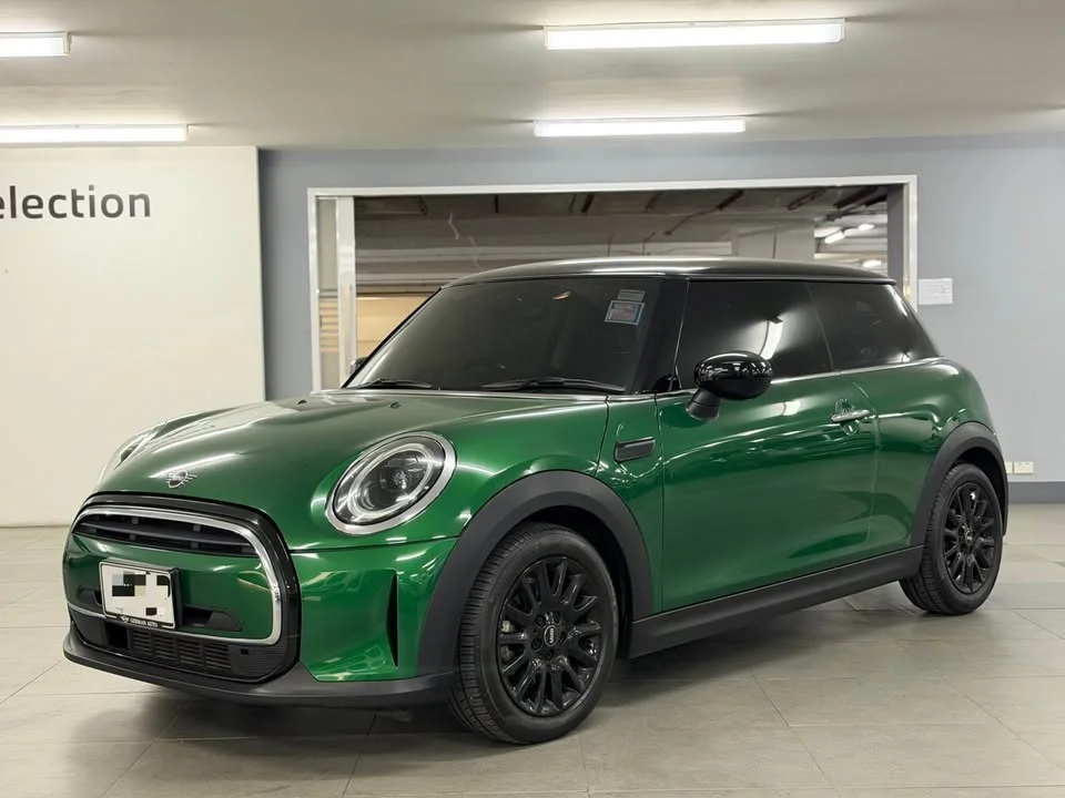 2021 Mini Hatch  III 2
