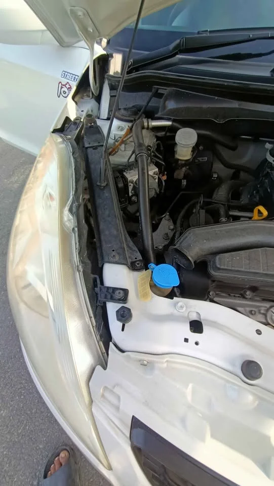 2013 Suzuki Swift II 3