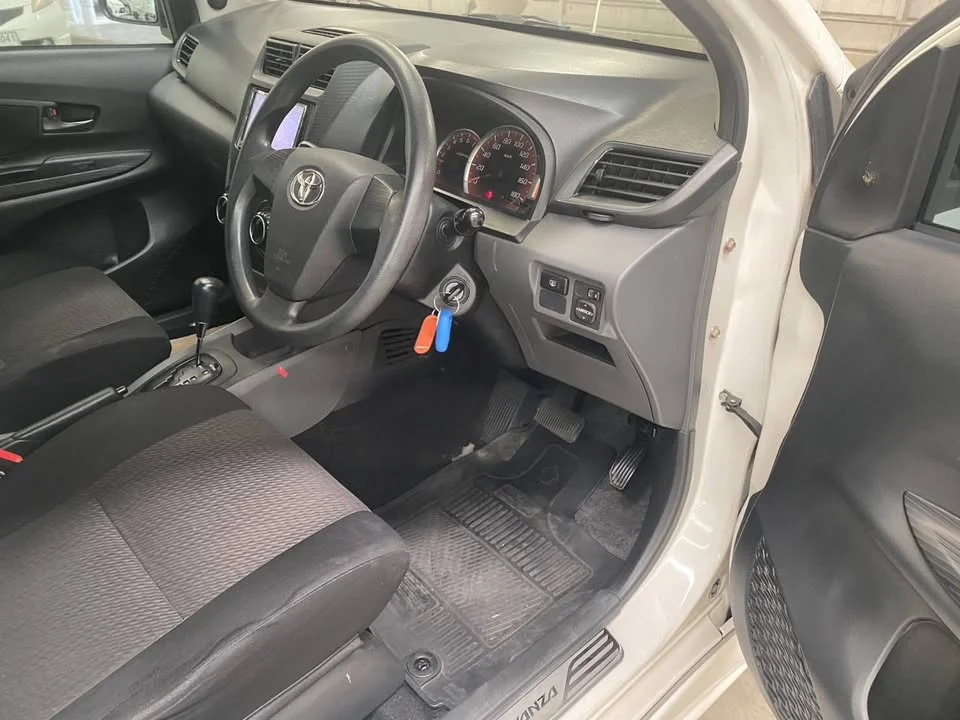 2013 Toyota Avanza II 3