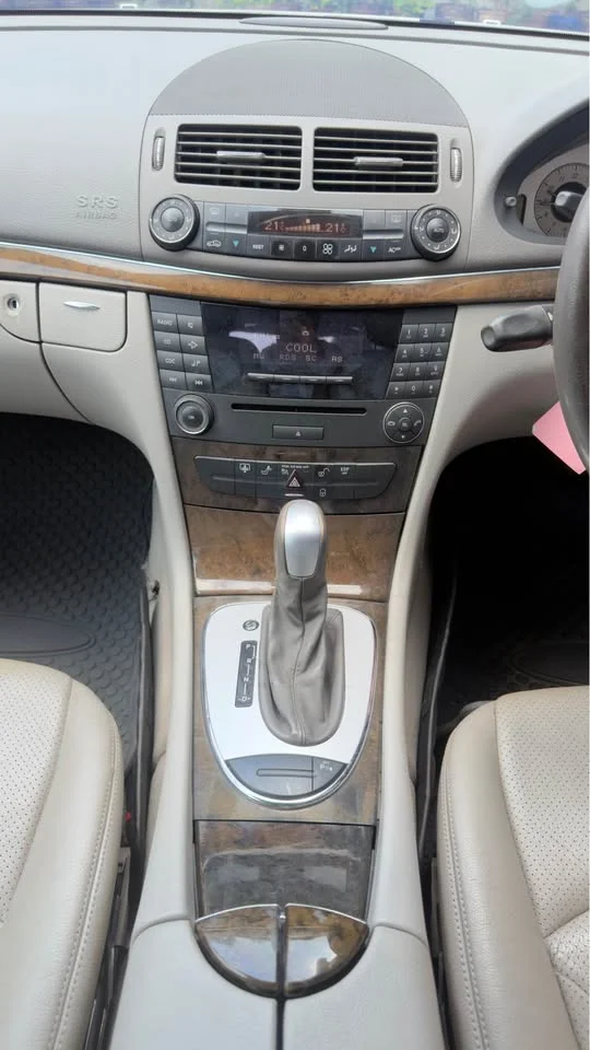 2008 Benz E-Class W211 2