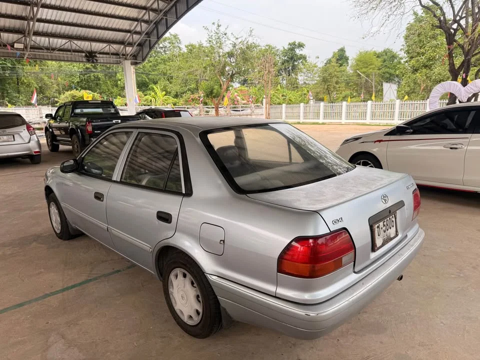 1997 Toyota Corolla Altis VIII (E110) 3