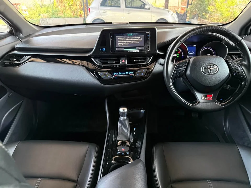 2022 Toyota C-HR I 3