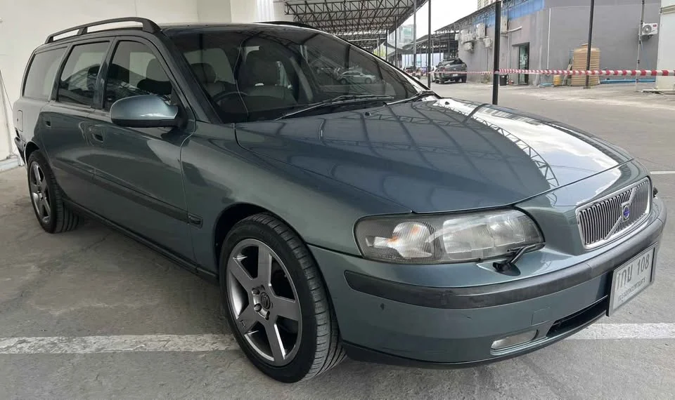 2001 Volvo V70 II 2