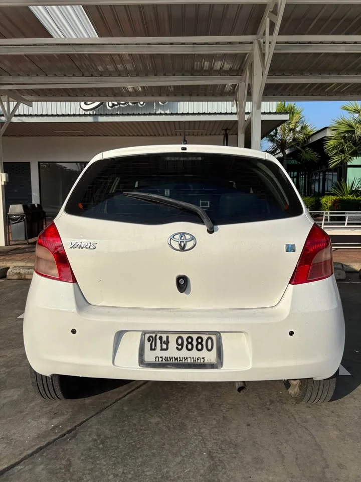 2008 Toyota Yaris II 2
