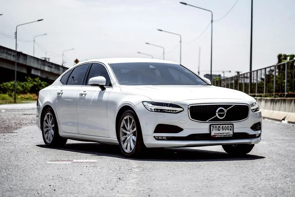 2017 Volvo S90 II 3