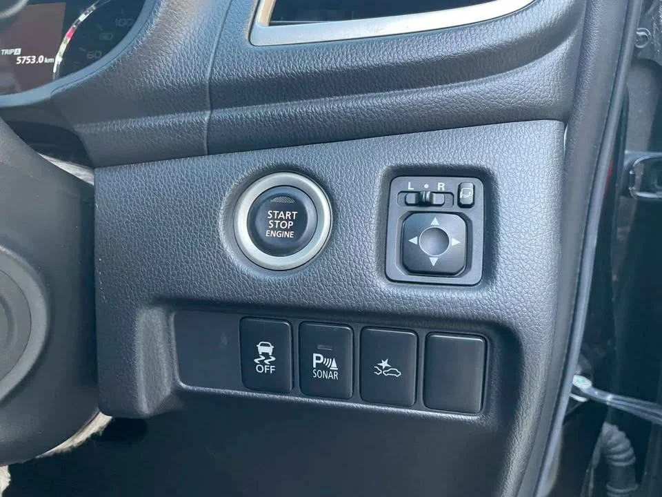 2016 Mitsubishi Pajero Sport III 3