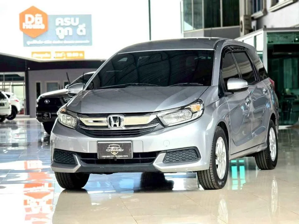 2017 Honda Mobilio II 3