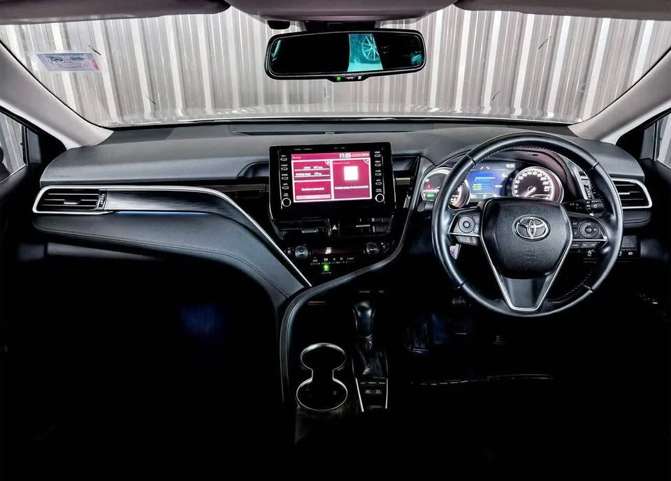 2022 Toyota Camry VIII (XV70) 3