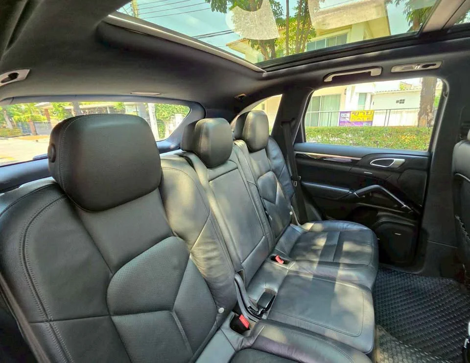 2012 Porsche Cayenne II 2