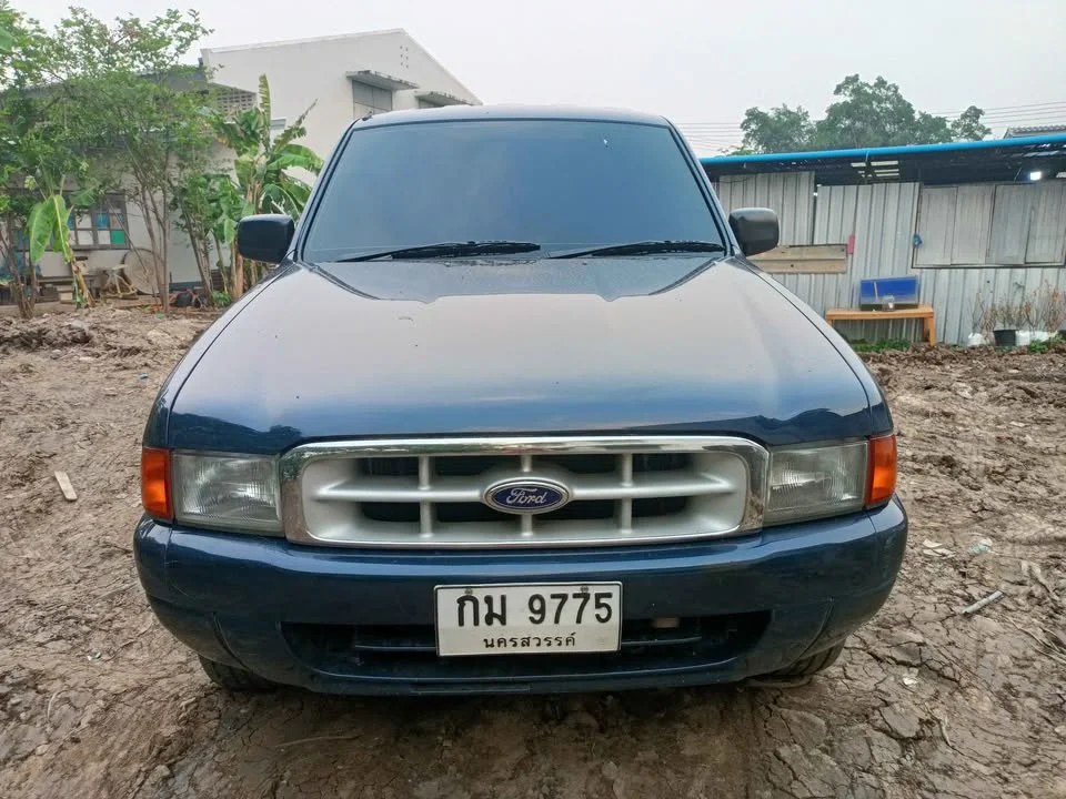 2002 Mazda 2500 Fighter V 3
