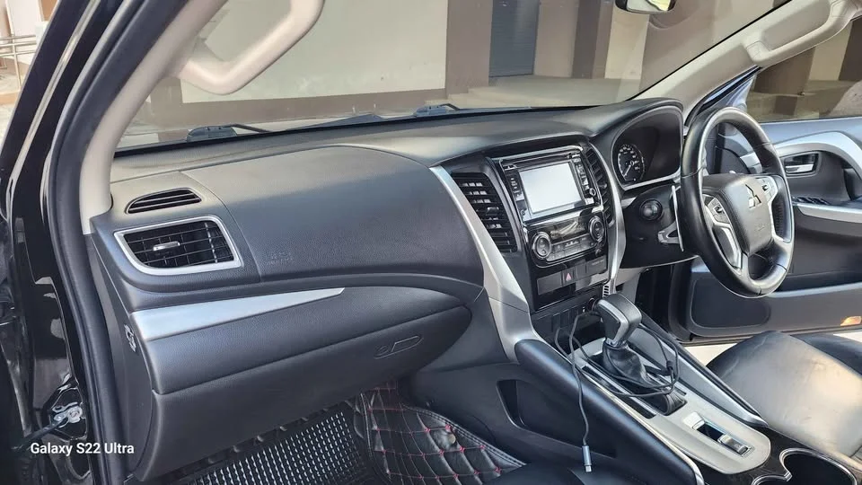 2018 Mitsubishi Pajero Sport III 2