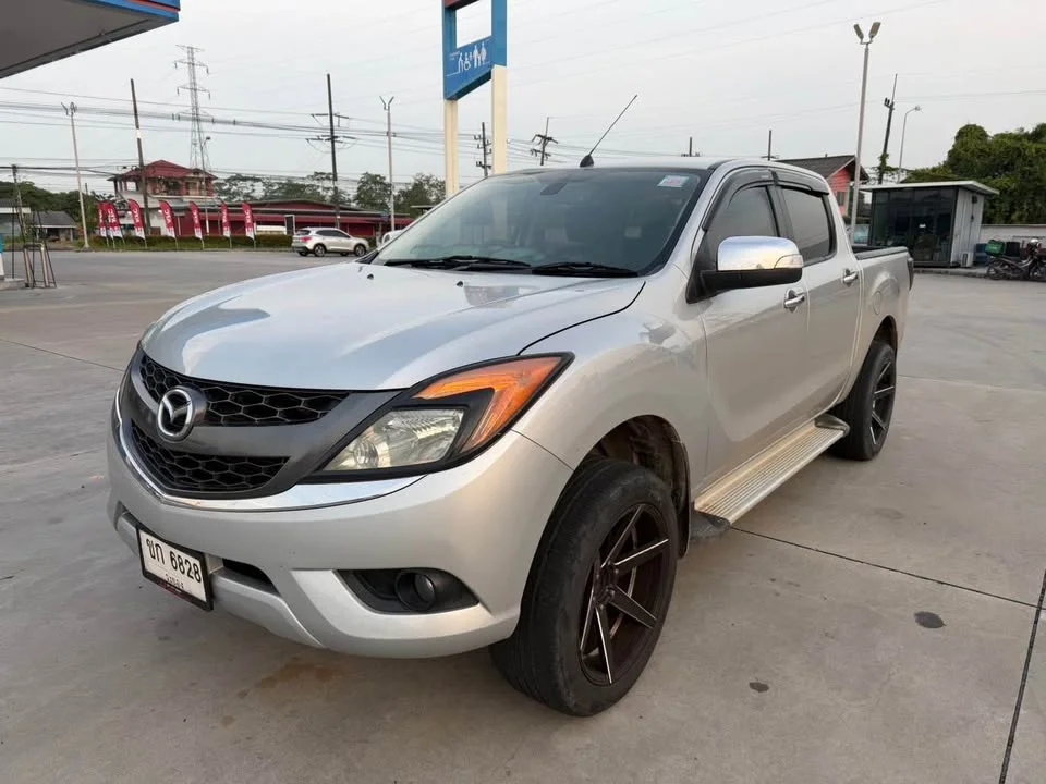 2012 Mazda BT-Series II 2
