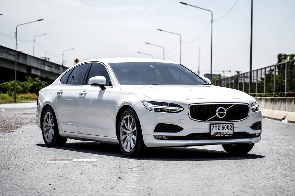 2017 Volvo S90 II 3