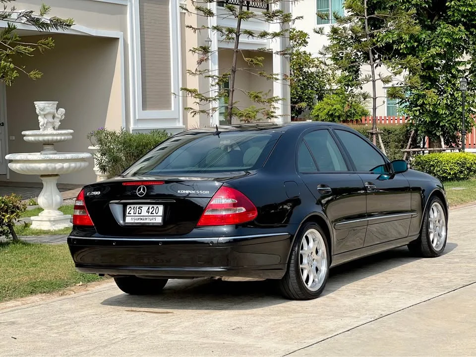 2004 Benz E-Class W211 2