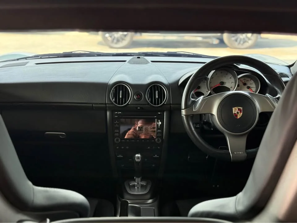 2010 Porsche Boxster and Cayman II 3