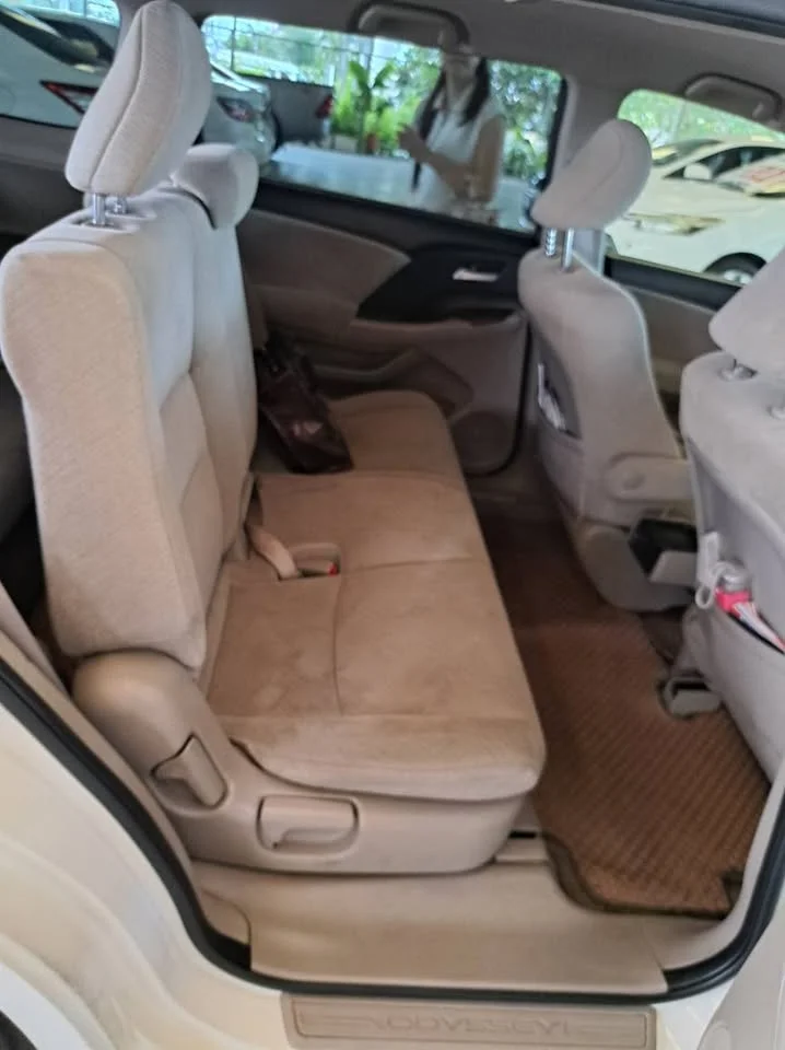 2012 Honda Odyssey IV 2