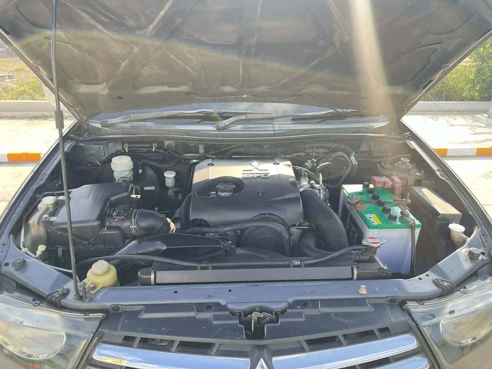 2012 Mitsubishi Triton IV 2