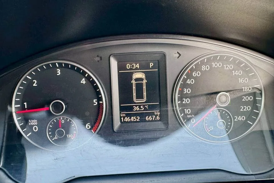 2013 Volkswagen Caravelle T5 3