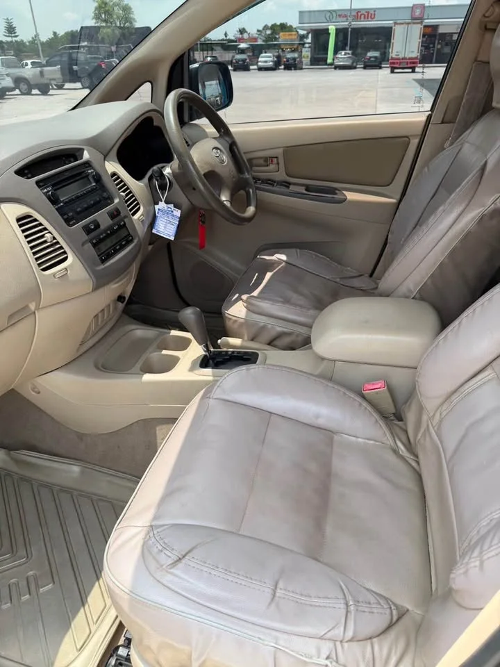 2008 Toyota Innova I 2