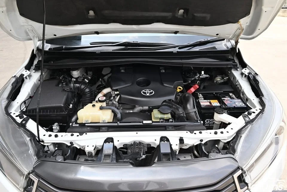 2022 Toyota Innova II 2