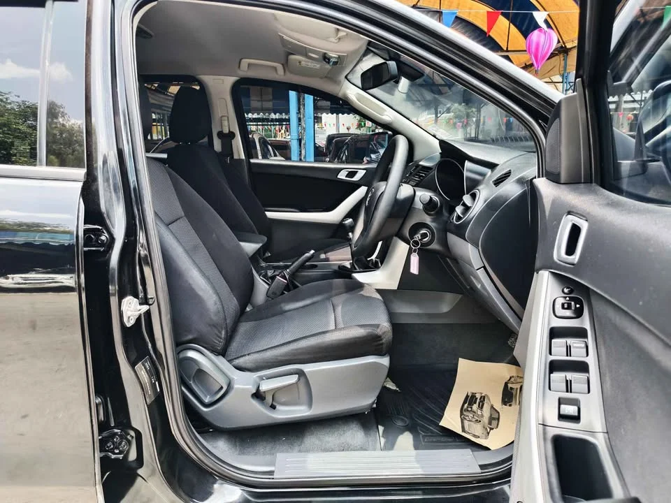 2015 Mazda BT-Series II 3