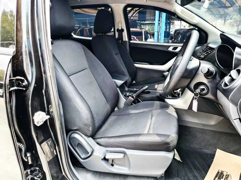 2015 Mazda BT-Series II 3