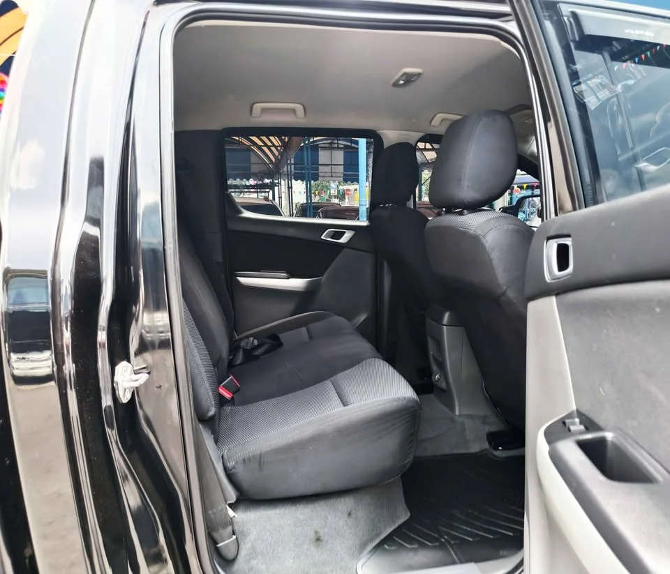 2015 Mazda BT-Series II 2