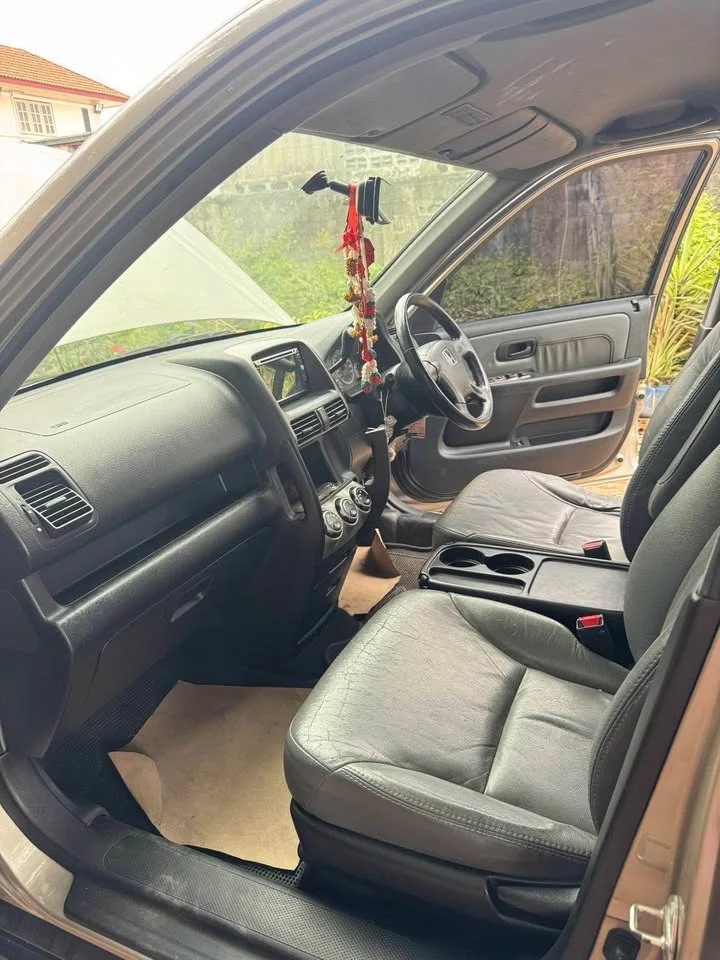 2002 Honda CR-V II 2