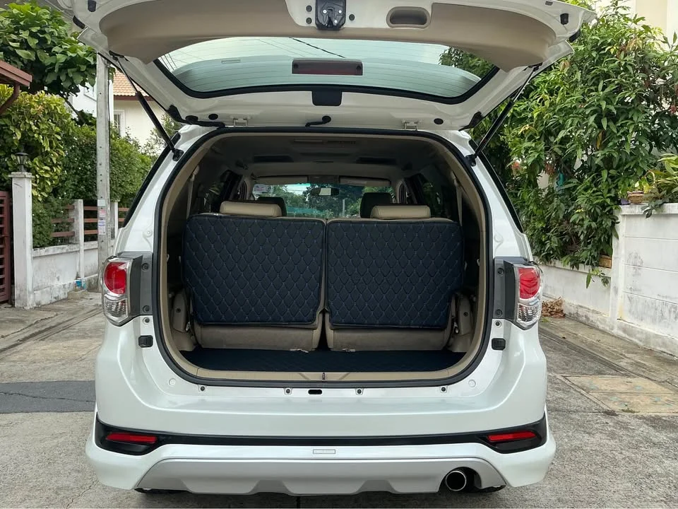 2013 Toyota Fortuner I 2