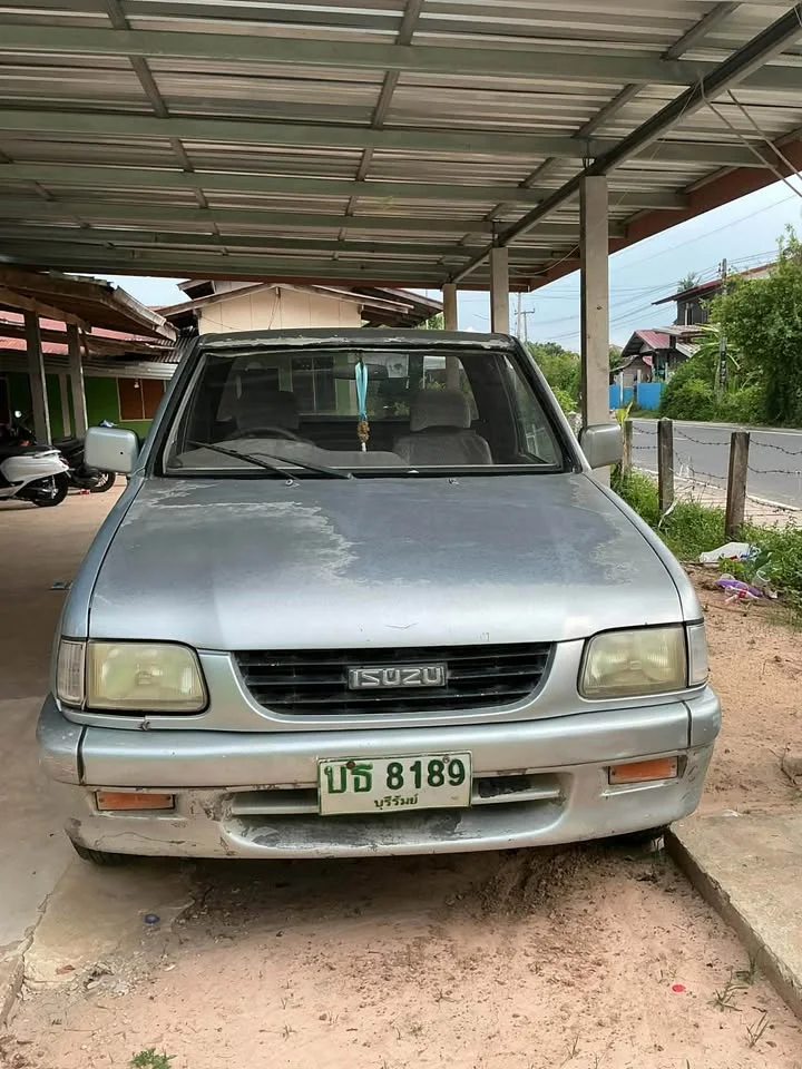 1997 Isuzu Faster Dragon Eyes III 2