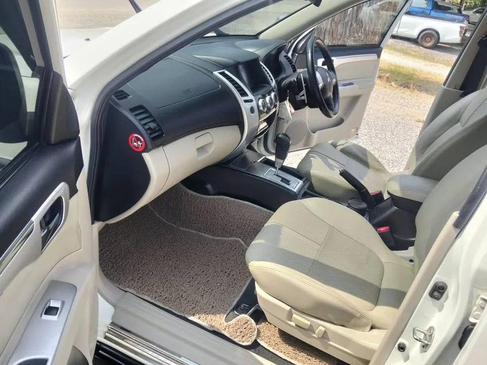 2012 Mitsubishi Pajero Sport II 3
