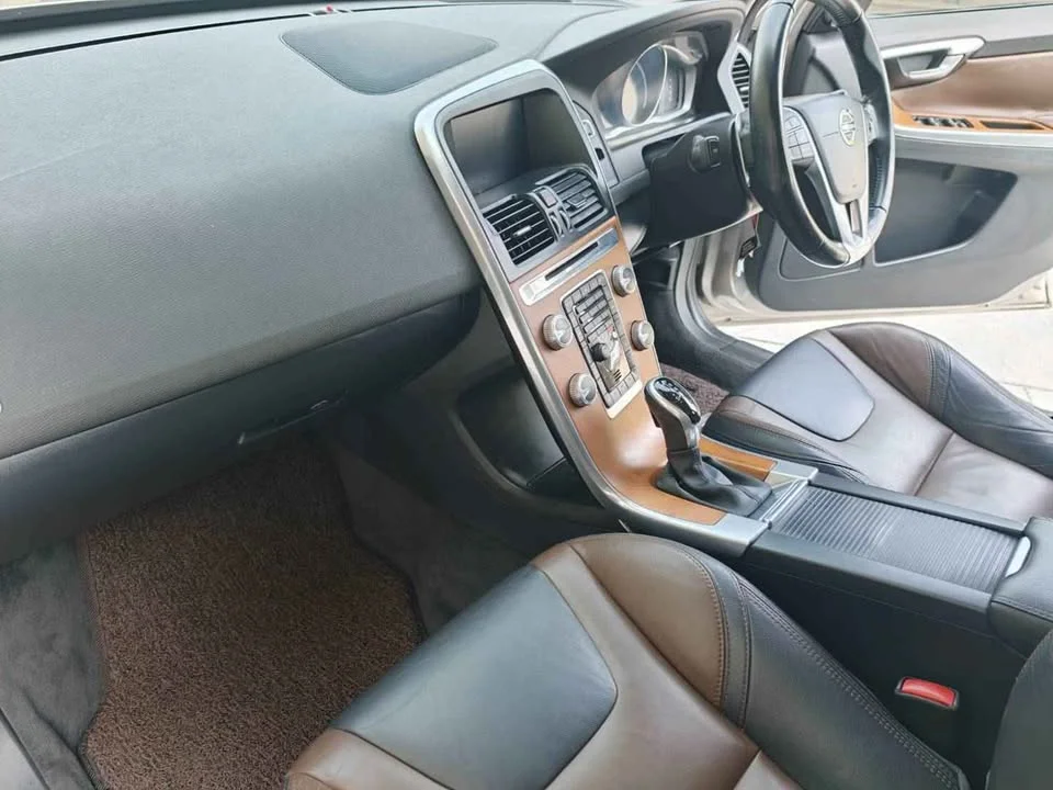 2015 Volvo XC60 I 2