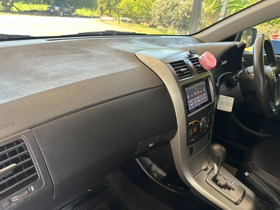 2011 Toyota Corolla Altis X (E140) 3