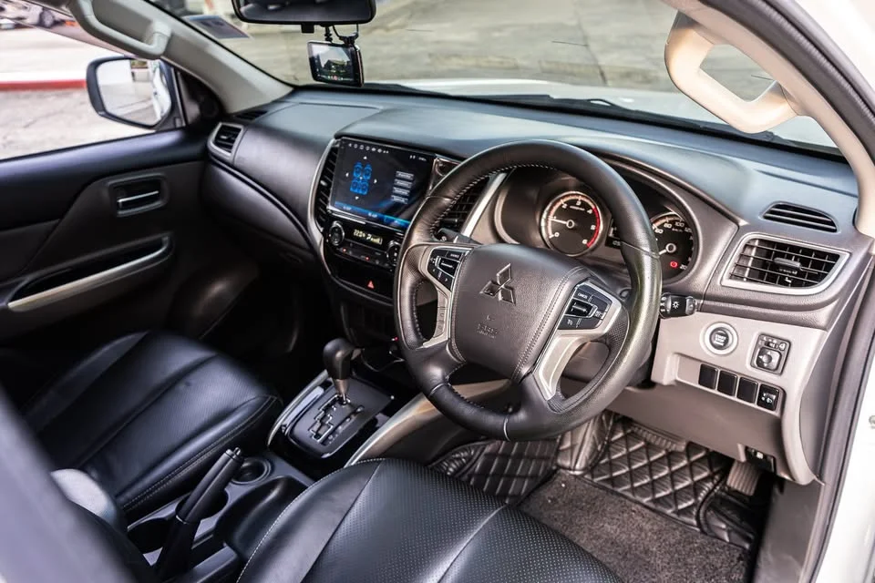2018 Mitsubishi Triton V 2