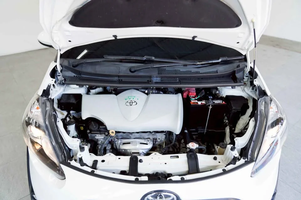 2017 Toyota Sienta II 3