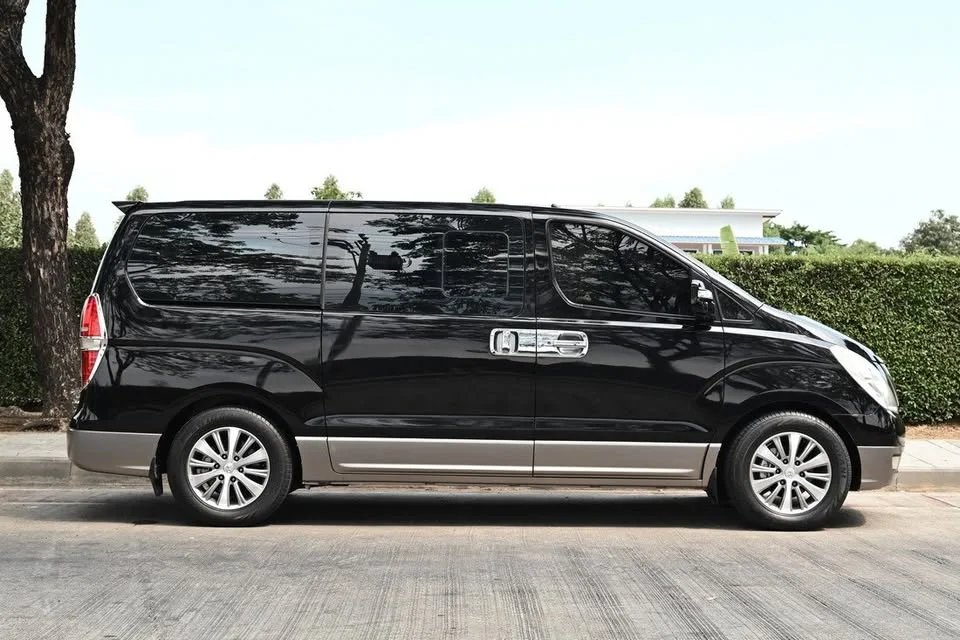 2012 Hyundai H-1 II 3