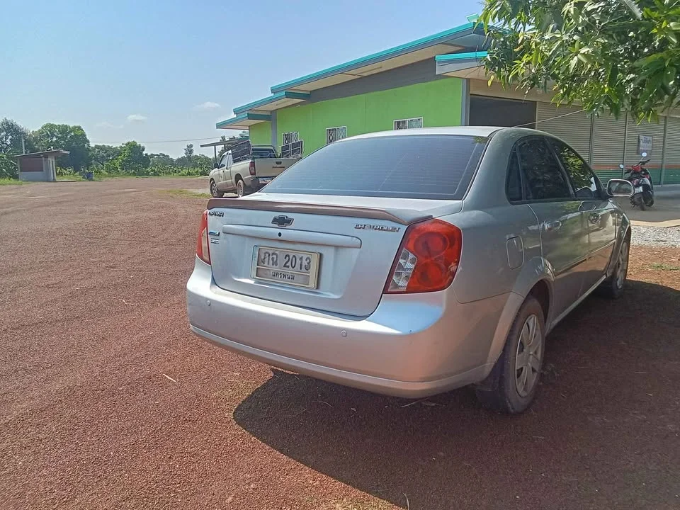 2013 Chevrolet Optra 3
