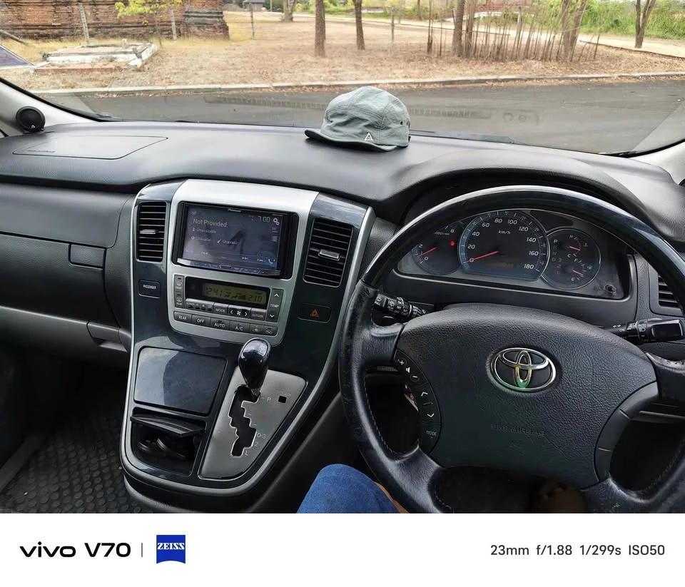 2004 Toyota Alphard, Vellfire I (AH10) 3