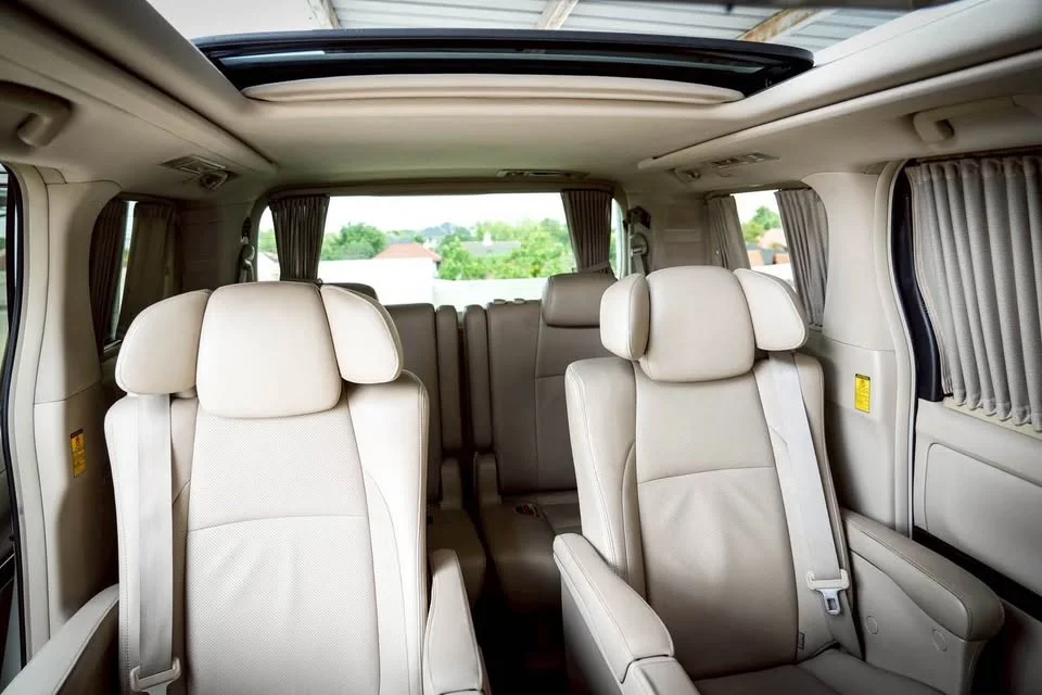2012 Toyota Alphard, Vellfire II (AH20) 3