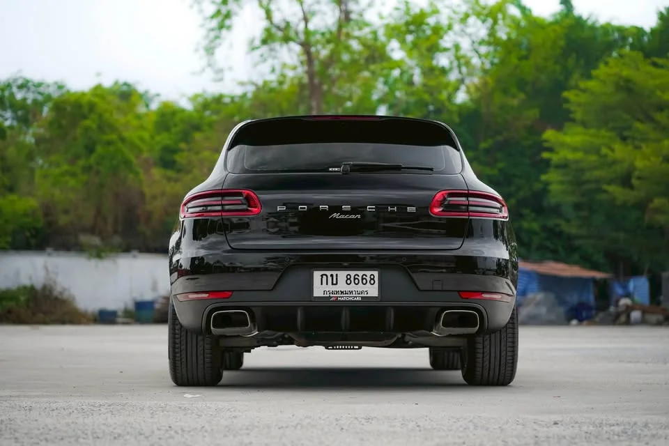 2016 Porsche Macan I 2