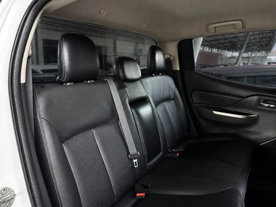 2017 Mitsubishi Triton V 2
