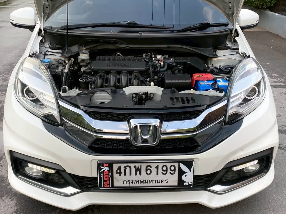 2015 Honda Mobilio II 2